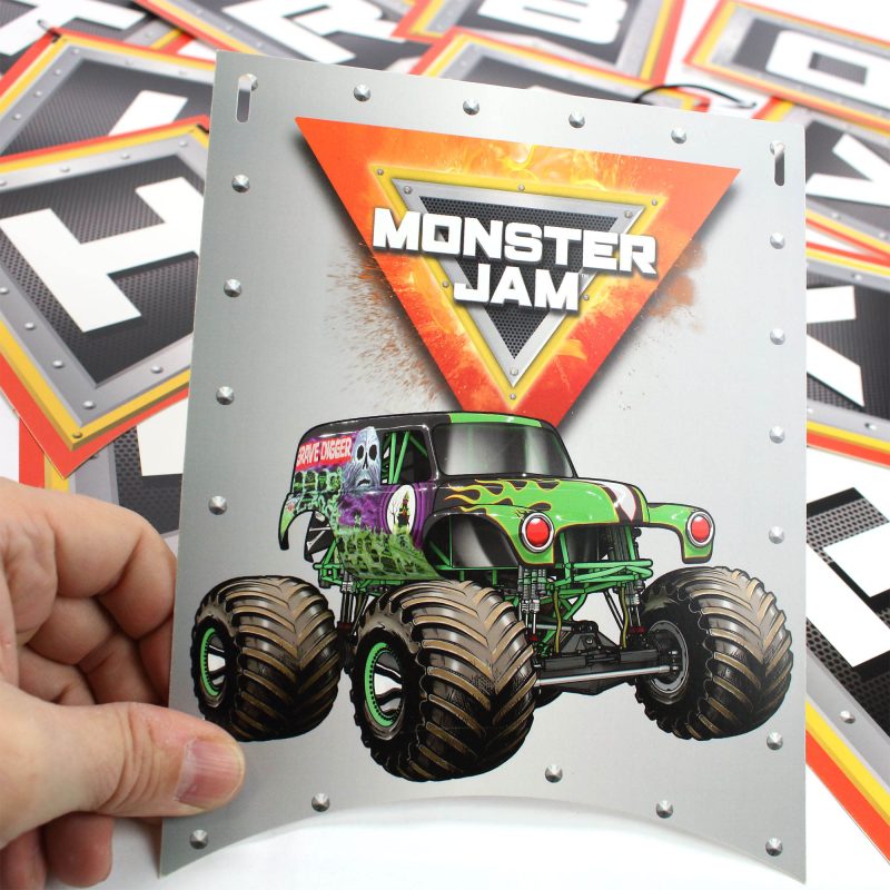 MonsterJam Jointed Banner Close 5edf4edd 5554 43e0 97ec 474e60b6bf0e