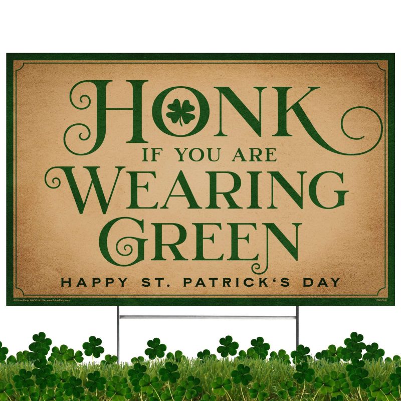 honk if your are wearing green st patricks day yard signyard signsprime party 638393